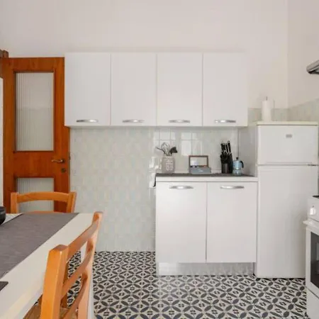 Casa Gli Scogli Apartment *